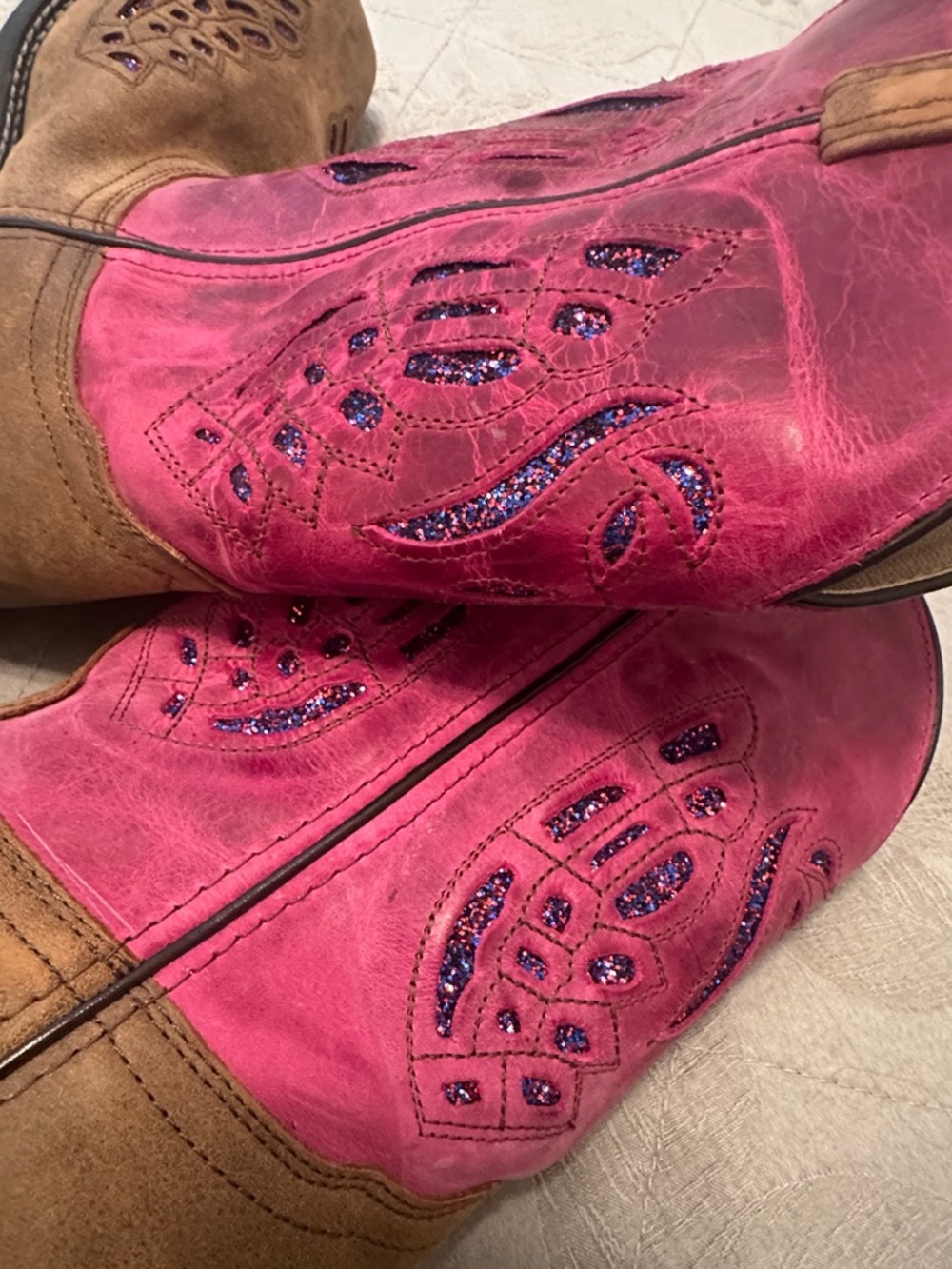 Shyanne Two-Tone Tan and Pink Western Heeled Boots - Picture 4 of 4